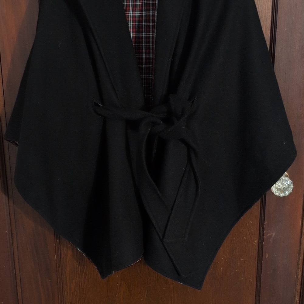 Victoria Dunn Cape Style Wool Blend Belted Jacket With Plaid Underneath Size Sm - Picture 6 of 10